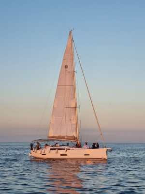 Party sunset boat Barcelona